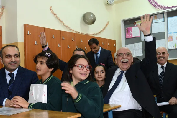 İlkokullarda ceviz ve fındık dağıtılacak