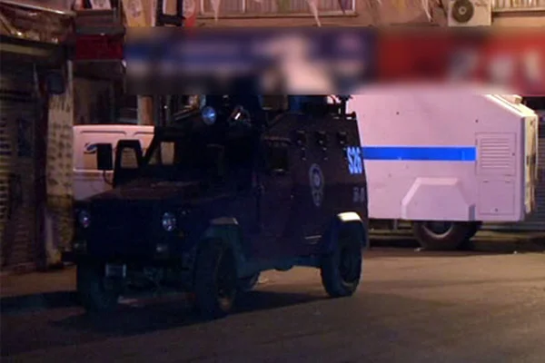 İstanbul'da şafak operasyonu