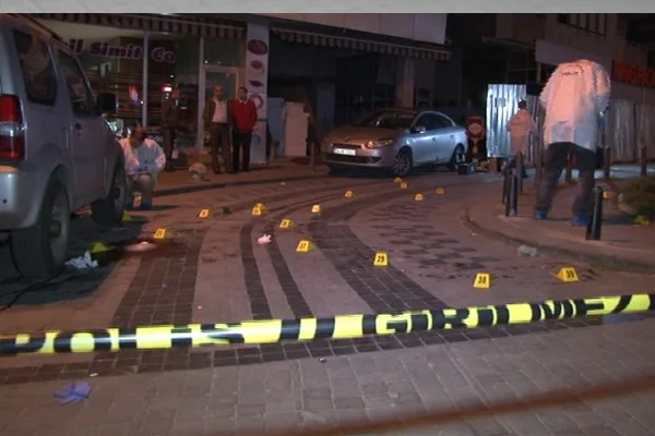 İstanbul'da silahlı kavga: 6 yaralı