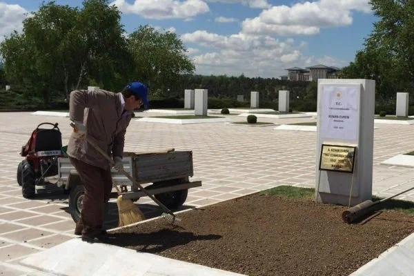 İşte Kenan Evren'in mezarı