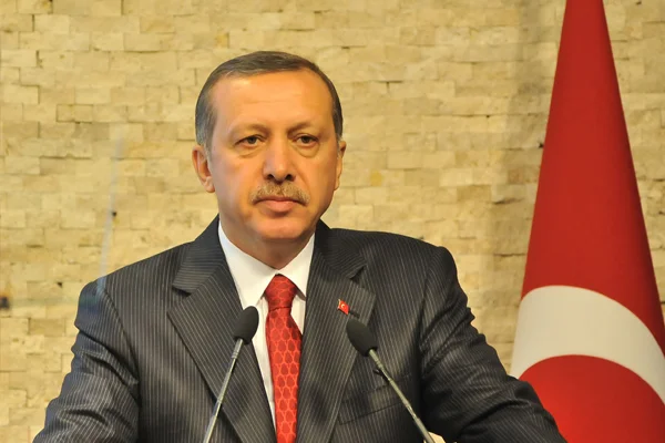 'Kırım Tatar kardeşlerimizin yanındayız