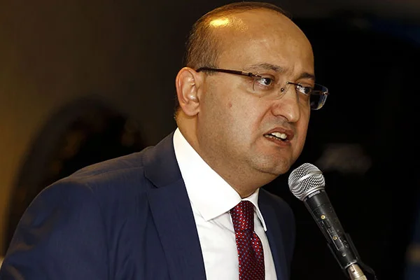 'Kürtlere devlet değil PKK zulmediyor'