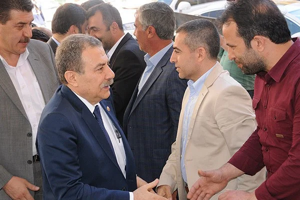Muammer Güler felç iddialarını yalanladı