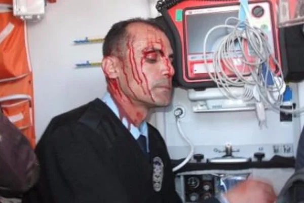 Polisi yaralayan 9 kişi tutuklandı