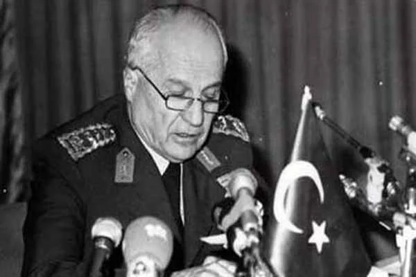 TSK'dan Kenan Evren açıklaması