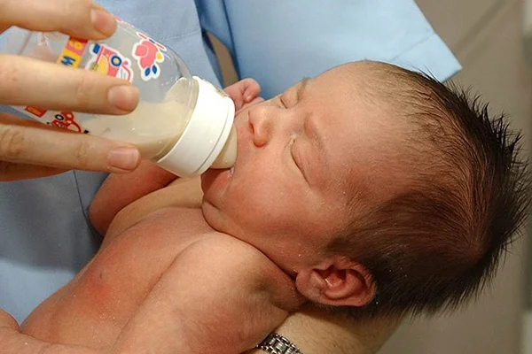 1200 ton bebek maması son anda ele geçirildi
