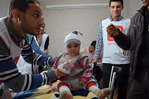 AID Uludağ Suriyeli bebeklere "hoş geldin" dedi