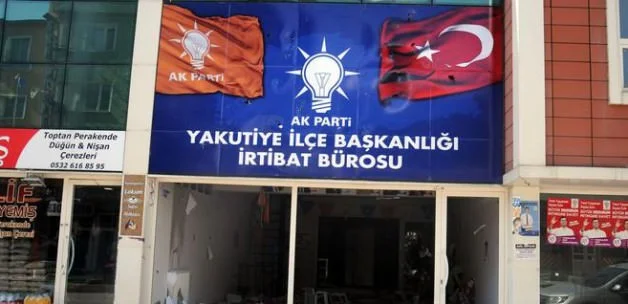 Ak Parti binasına saldırı