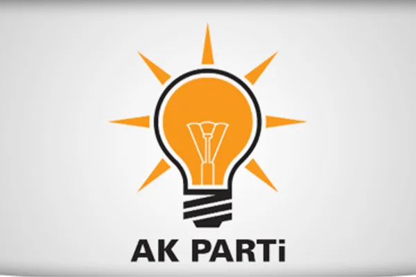 AK Parti sonuçları değerlendirmek üzere toplandı