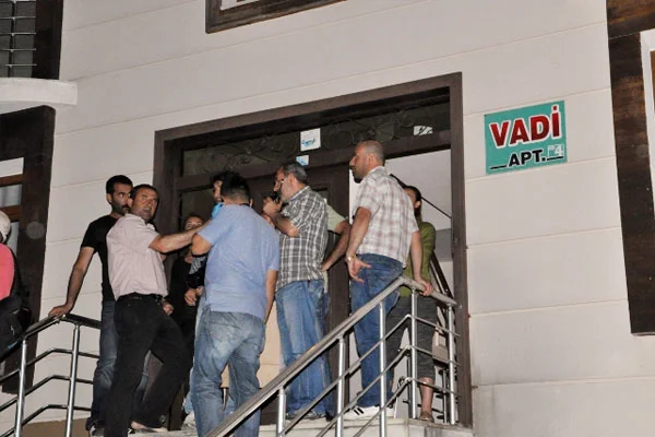 Apartmanda IŞİD paniği