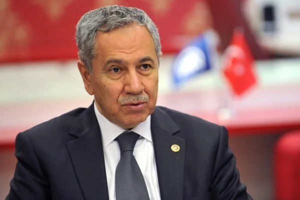 Arınç'tan kritik mesajlar
