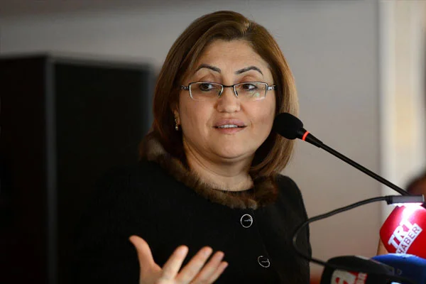 Başkan'dan Suriyelilere konut iddiasına yalanlama