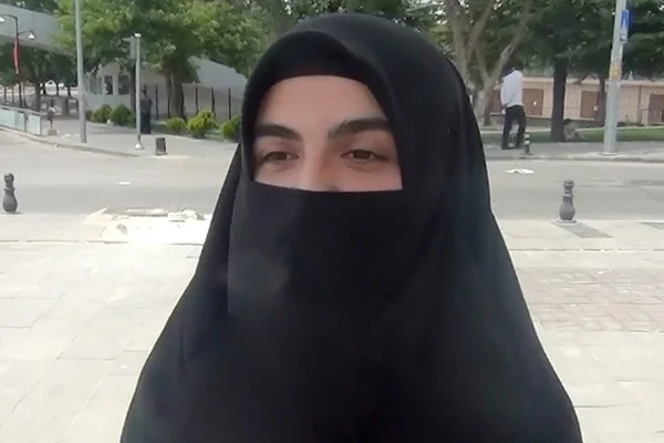 Başörtüsü ile LYS'ye alınmayan öğrenciden suç duyurusu