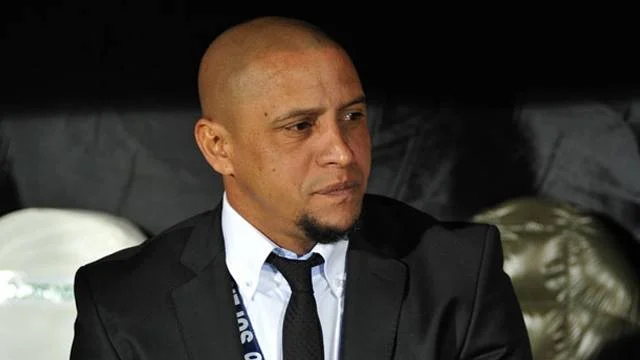Carlos yeni takımını açıkladı!