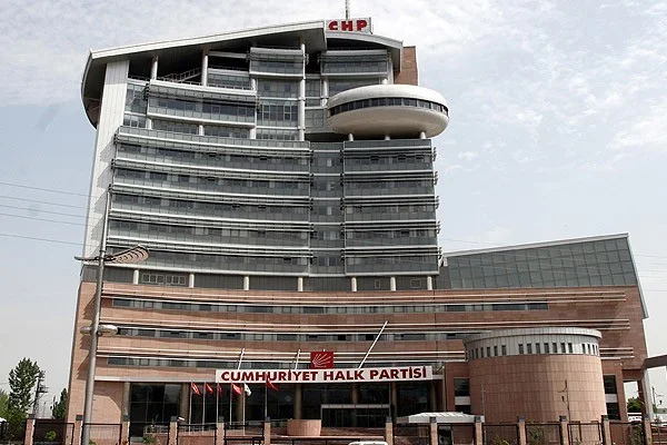 CHP koalisyon senaryolarını masaya yatırıyor