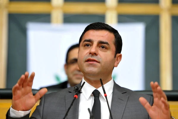 Demirtaş: Kimin kimi vuracağı belli