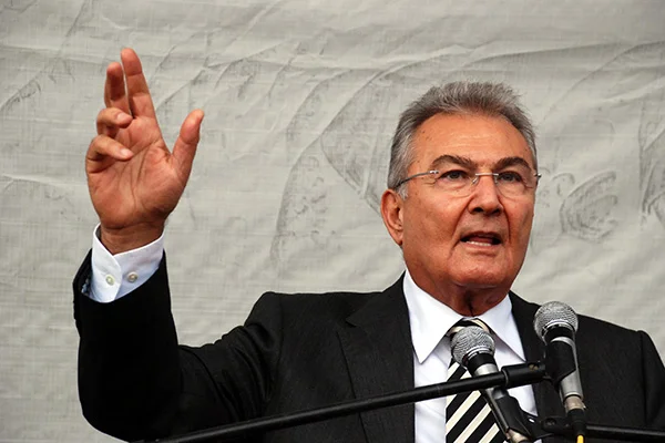 Deniz Baykal'ın koalisyon şartı
