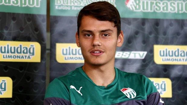 Enes Ünal yeni takımıyla imzaladı iddiası