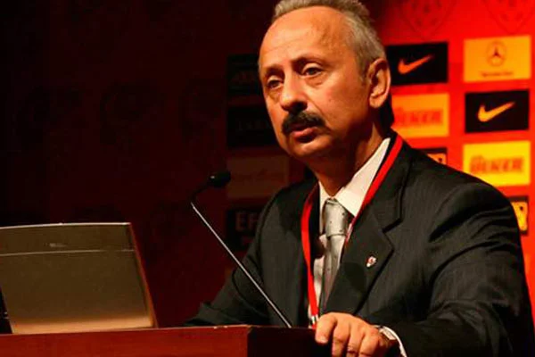 Haluk Ulusoy aday oluyor!