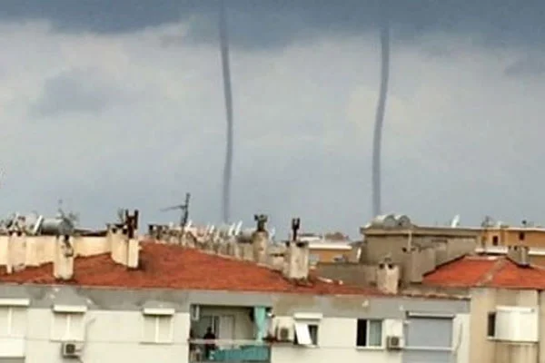 İzmir'de korkutan hortum