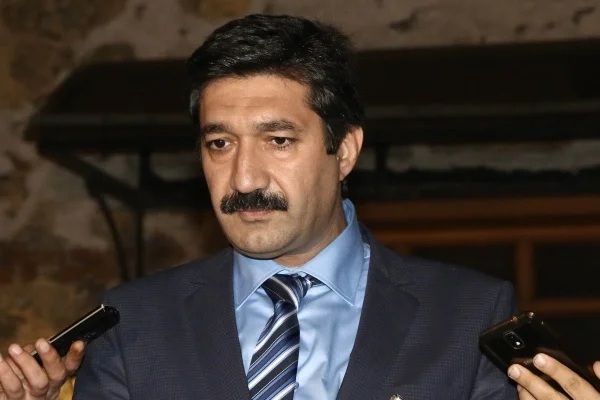 Kurt, Diyarbakır'daki gerilimi yorumladı