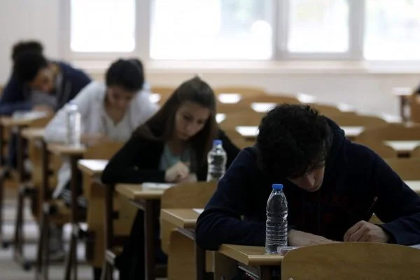 LYS'ye 953 bin kişi başvuru yaptı