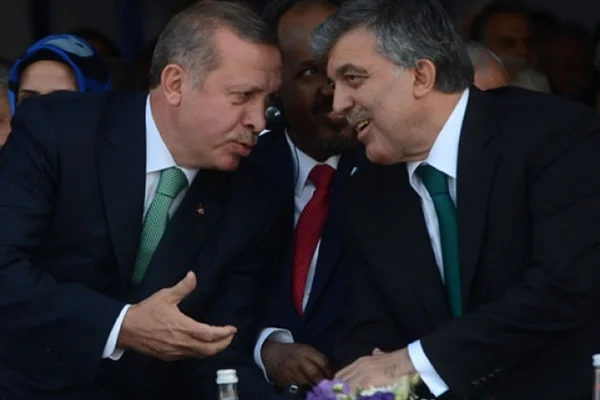 Meclis'te sürpriz Erdoğan-Gül görüşmesi