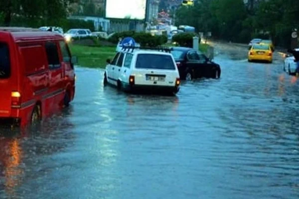 Meteoroloji'den 'acil' koduyla uyarı