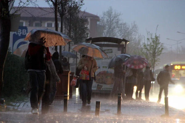 Meteoroloji'den sağanak uyarısı