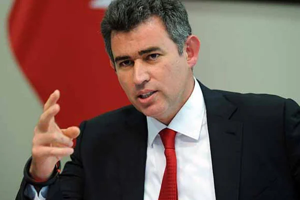 Metin Feyzioğlu'na istifa çağrısı