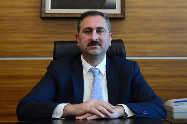 'MHP milliyetçi tabandan oy kaybetti'