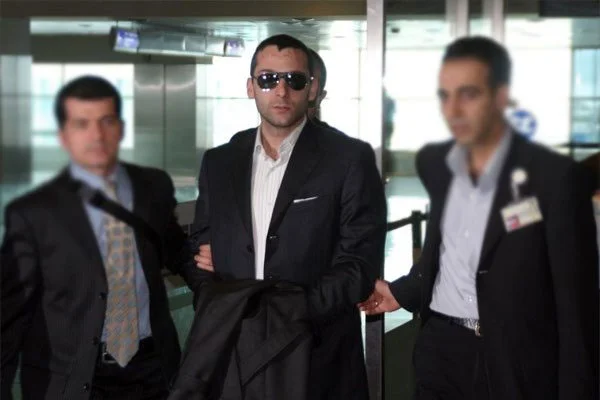 Onur Özbizerdik gözaltına alındı