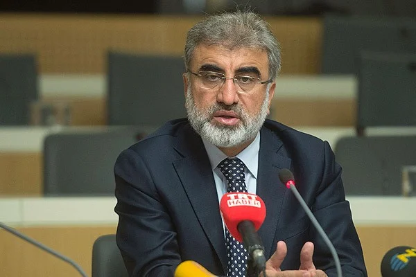Taner Yıldız'dan 'zafer görüntüsü' eleştirisi