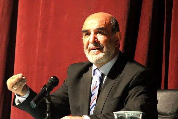 Taşgetiren: Doğu'da Batı'da HDP pazarlaması