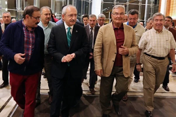 TBMM'de Kılıçdaroğlu-Baykal görüşmesi