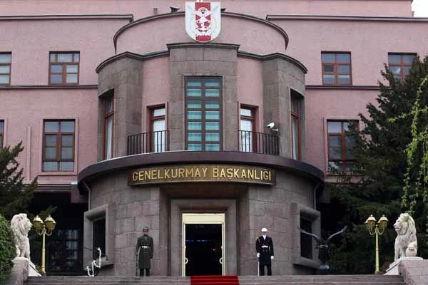 TSK'dan Balyoz sanıklarına terfi ve zam