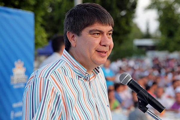 Türel'in basın toplantısına seçim kurulu engeli