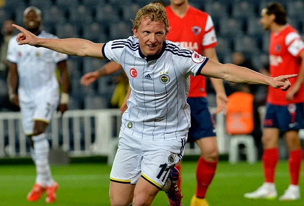 Türk futbolundan Dirk Kuyt geçti