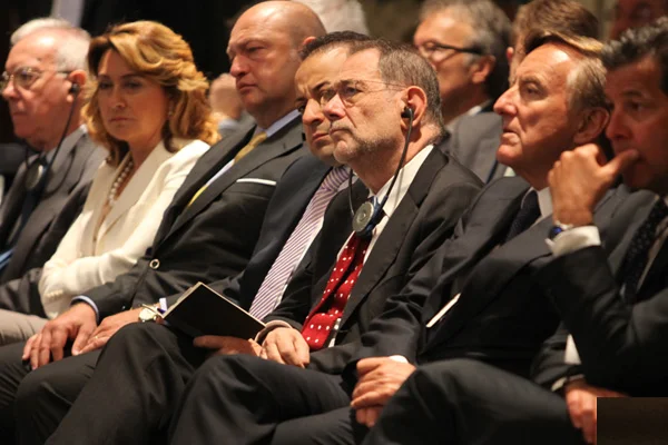 TÜSİAD en son Davutoğlu ile görüşecek
