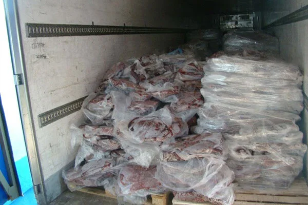 42 ton kaçak ciğer yakalandı