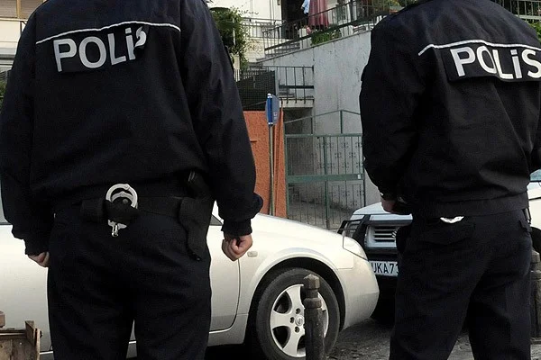 5 polise meslekten ihraç