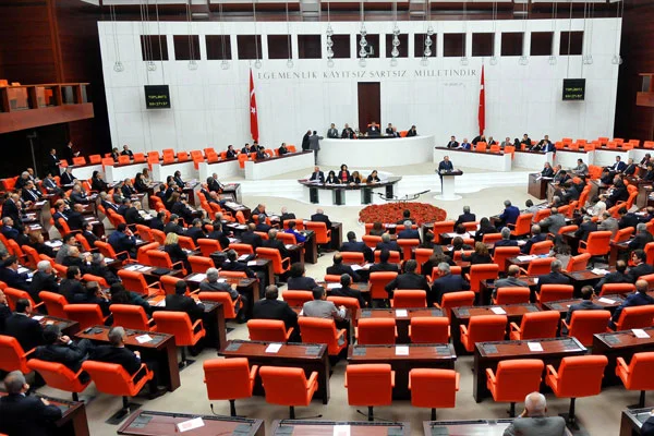 AK Parti'de 45+1 formülü
