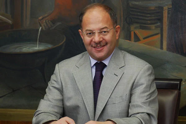 Akdağ'dan dünyaya sağlık danışmanlığı