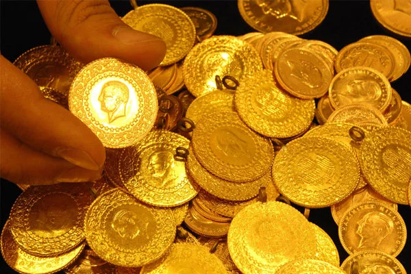 Altın 5,5 yılın en düşüğünde