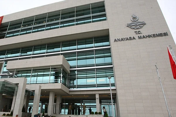 AYM dershane kararını bugün verecek