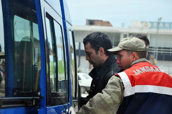 Babasını öldüren oyuncu hakkında karar