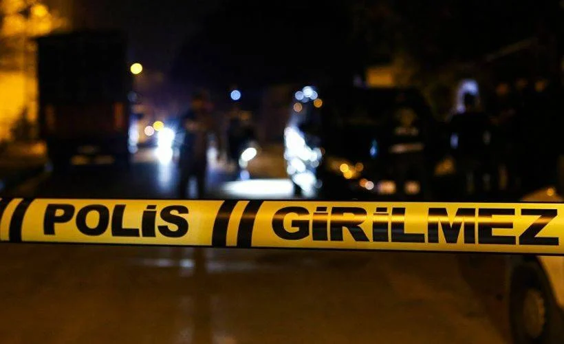 Balkondan düşen bebeği çamaşır ipi kurtardı