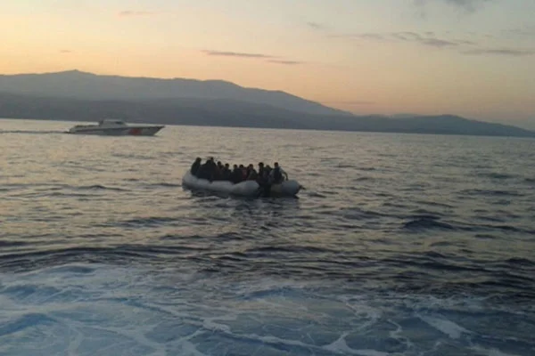 Çanakkale'de 325 göçmen yakalandı