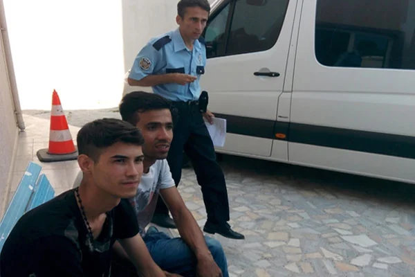 Çanakkale'de 66 kaçak yakalandı