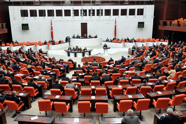 CHP'den Meclis'e 'trafik kazaları' önergesi